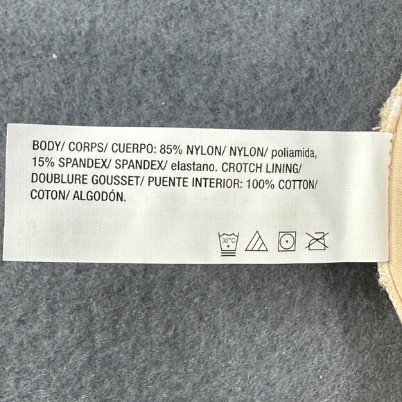 Maidenform Womens Sz Medium 6 Panty Thong Barely There Invisible Look Beige New - Picture 6 of 9